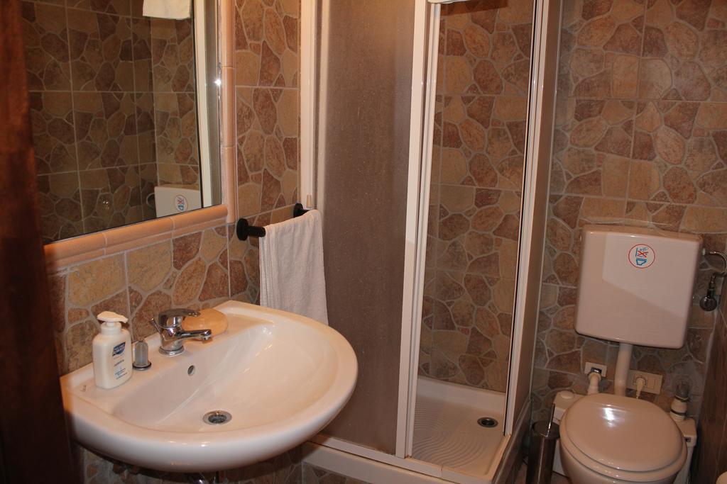 Pisa Rooms For Rent エクステリア 写真